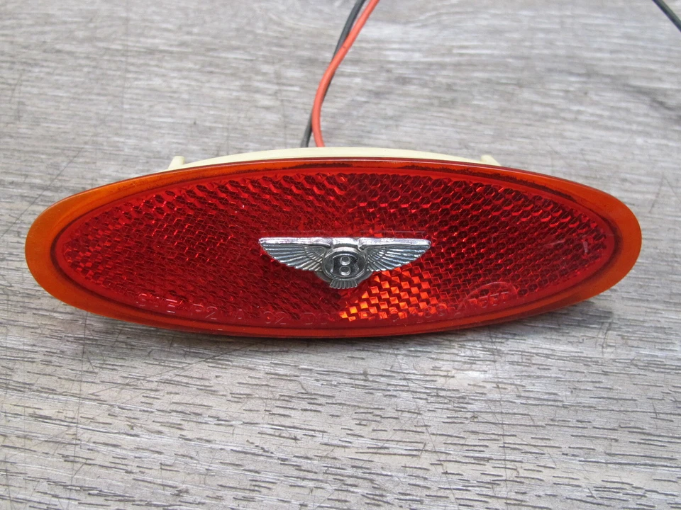 03-10 BENTLEY CONTINENTAL GTC GT LÂMPADA INDICADORA TRASEIRA ESQUERDA OU DIREITA - Imagem 4 de 4