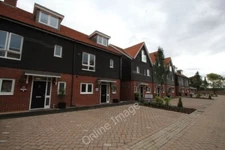Photo 6x4 All for sale Cholsey View along the newly completed Schuster cl c2011