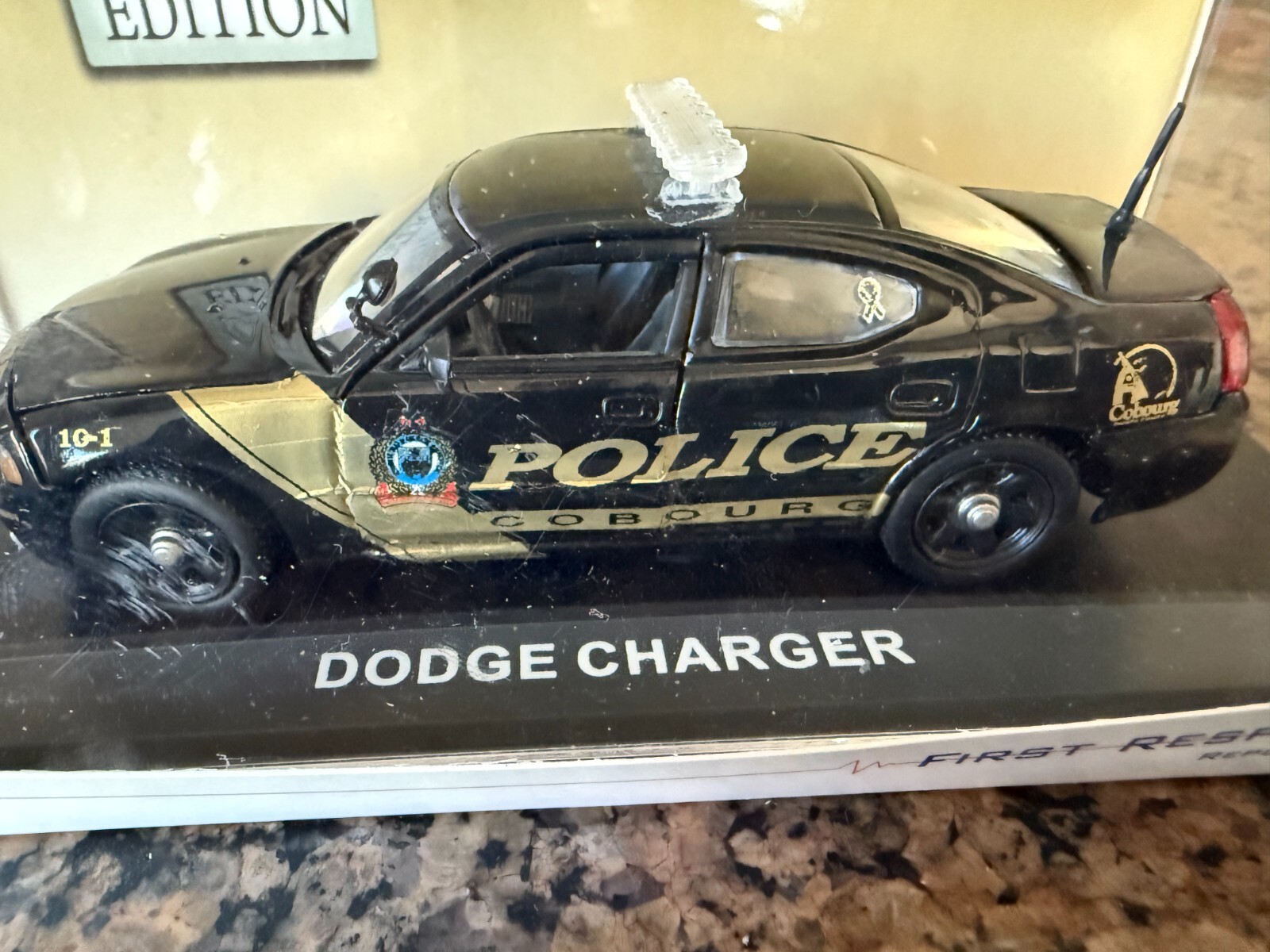 Picture 2 of 5