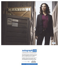 Joanne Kelly Autographed Signed 11x14 Photo ACOA Warehouse 13 Joanne Kelly Autographed Signed 11x14 Photo ACOA Warehouse 13