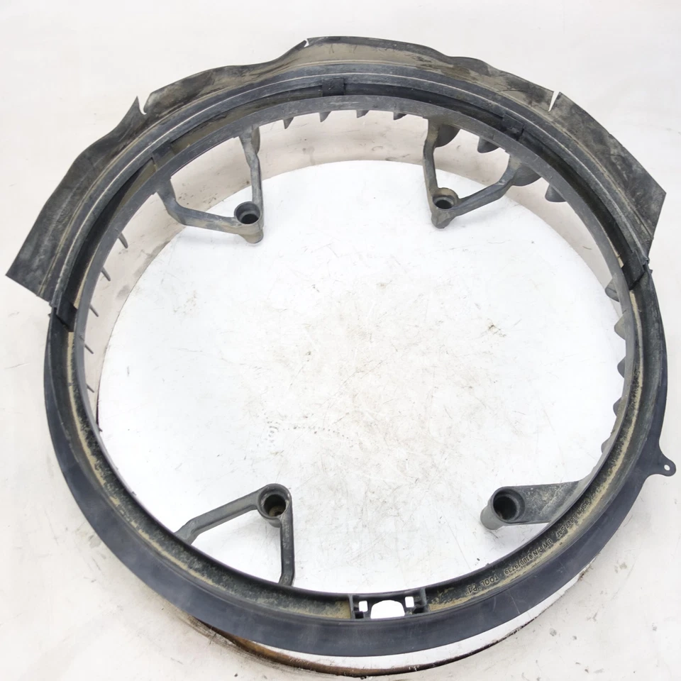 Anillo interior de la cubierta del ventilador Ford F250 F350 2008 2009 2010 dañado 6,4 L Foto 2 de 4