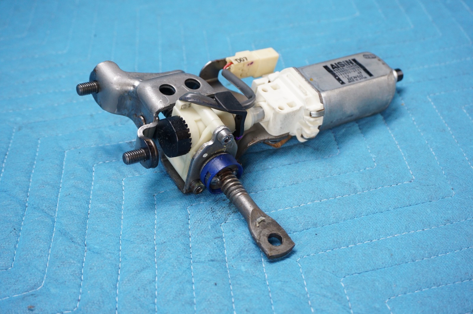 Lexus LS430 Front Driver Seat Lift Motor w/ Mechanism 20012006 OEM eBay