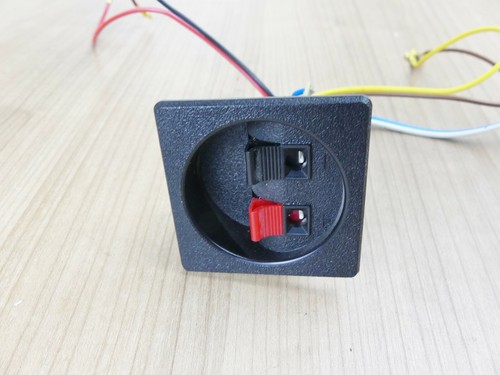 Anschluss +  Platine 3 Wege Lautsprecher 4 - 8 Ohm 140 W