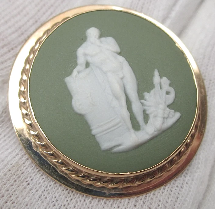 Prendedor/colgante vintage 1950 oro amarillo 14k jaspe madera cuña hombre desnudo dios griego como nuevo Foto 2 de 4