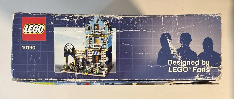 LEGO Market Street 10190 Factory Series Modular - Open Box w/ Manual Please Read - Image 4 of 4