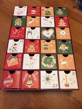 Advent Calendar with individual numbered boxes
