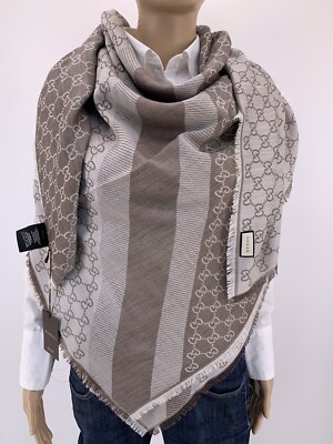 NEU Luxury Original GUCCI Schal-Tuch mit 2-Farbigen 140x140cm GG-281942-1578