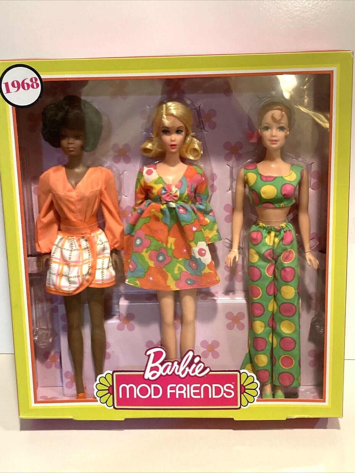 Barbie Mod doll Friends 1968 Reproduction set with repro Stacy and Christie  NRFB