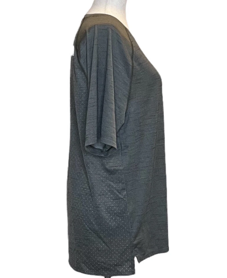 The North Face Mens Voltage Short Sleeve Crew Heathered Gray Size Medium - Image 4 of 4