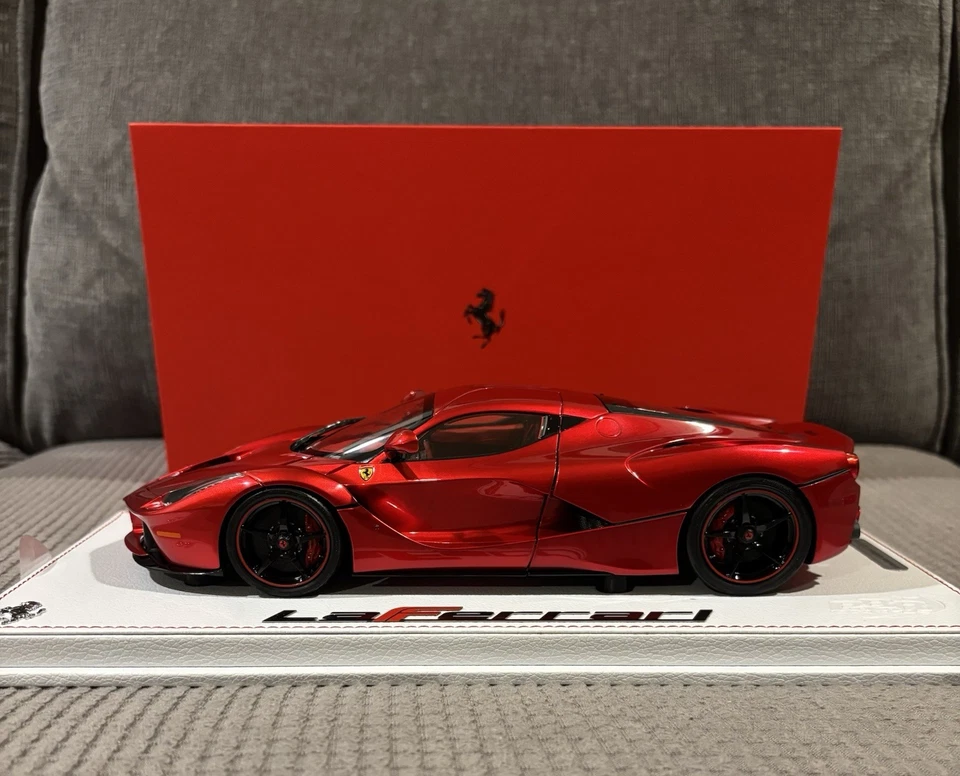 1/18 BBR Ferrari Laferrari Rosso Fuoco LH Diecast Limited With Display Case - Image 3 of 4