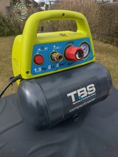  Kompressor Fa. Aerotec mit 6l Kessel.