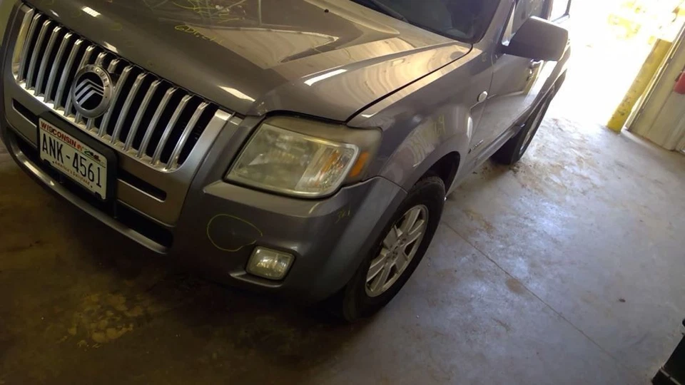 Radiator VIN G 8th Digit Fits 08-12 ESCAPE 4242644 - Image 4 of 4