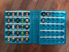 Lot Of 28 Vintage Mighty Beanz  Blue Carrying Case Included