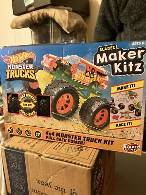 Hot Wheelz Monster Truck Maker Kitz 