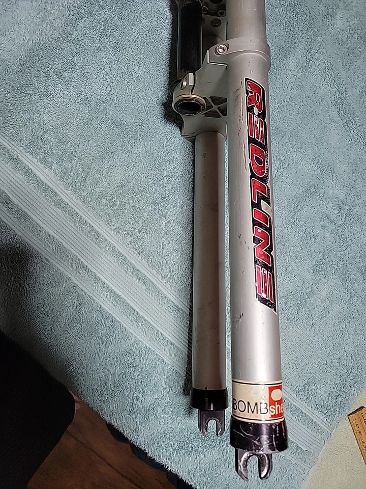 Bombshell bmx 20" forks F4 tripletree 1" steer tube - Image 4 of 4