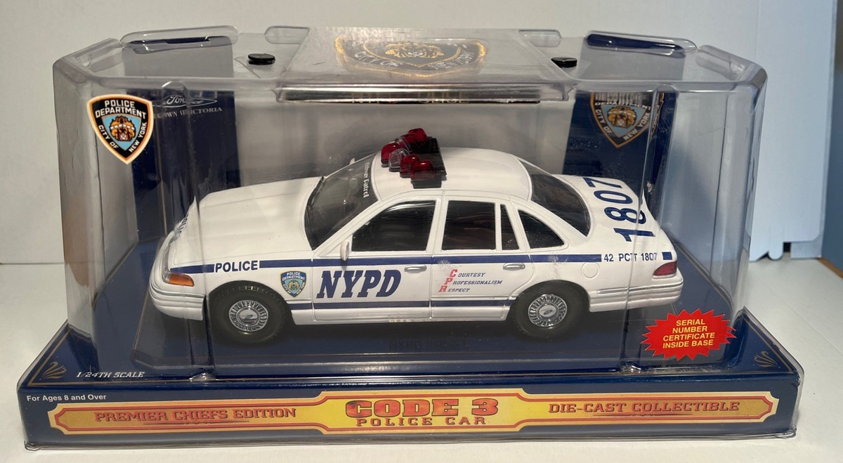 Code 3 NYPD Police Car Die Cast Collectible 1/24 Premier Chiefs