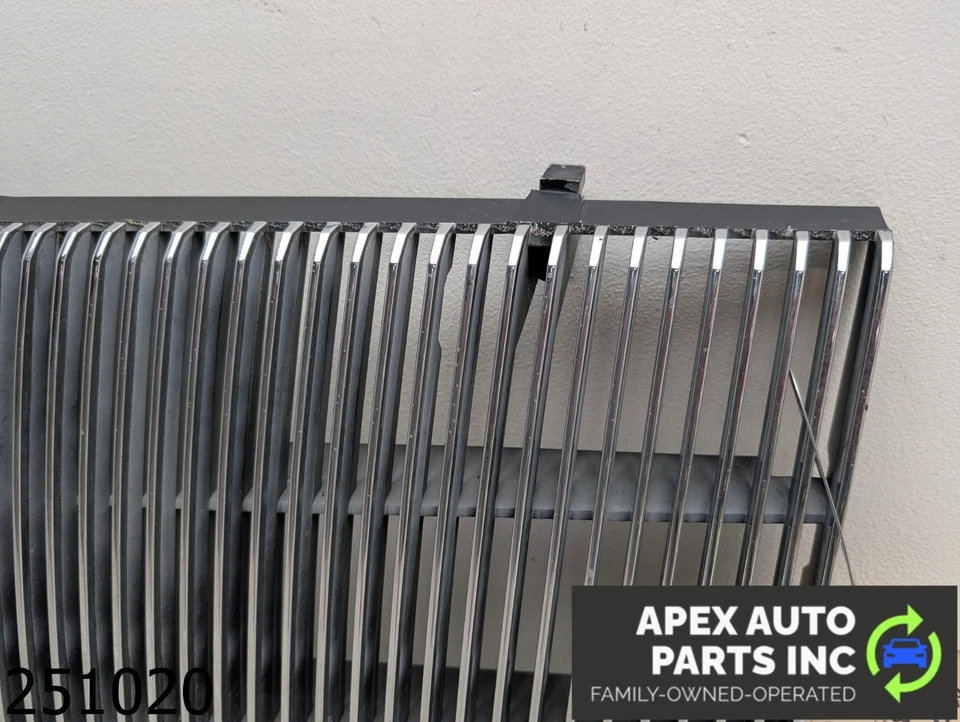 OEM 1991 Chrysler Imperial 3.8L  Grille - Image 2 of 4