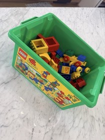 Lego Duplo #3099 - Large Lot Of Legos Pieces - Excellent Condition