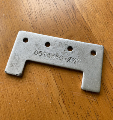 Cessna 0513560-2 Seat Stop Plate 0513560 Seat Rail Stop 150 152 172 177 182 NEW