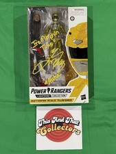 Power Ranger Lightning Collection MMPR Yellow Ranger Figure  Metallic  SIGNED