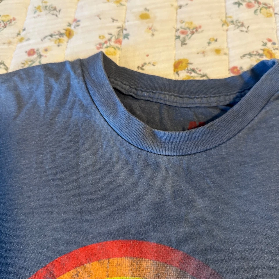 Rare Vintage Reading Rainbow Blue Graphic T-Shirt Opening Books Opening Minds M - Image 3 of 4