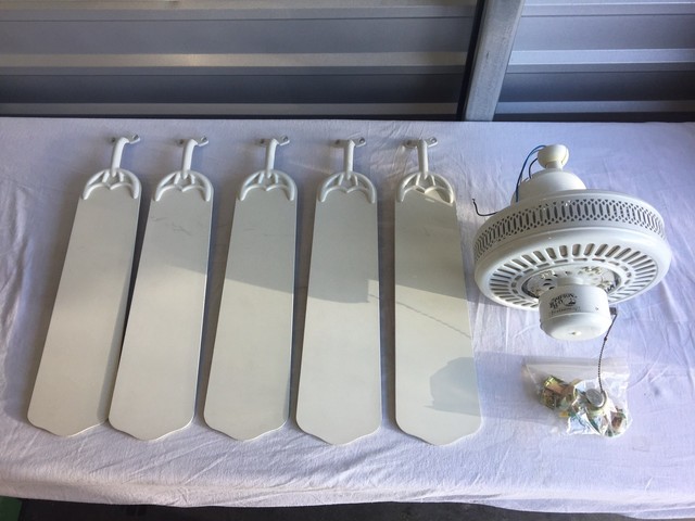 Ceiling Fan 52 Inch 5 Blade Energy Efficient Reversible Motor