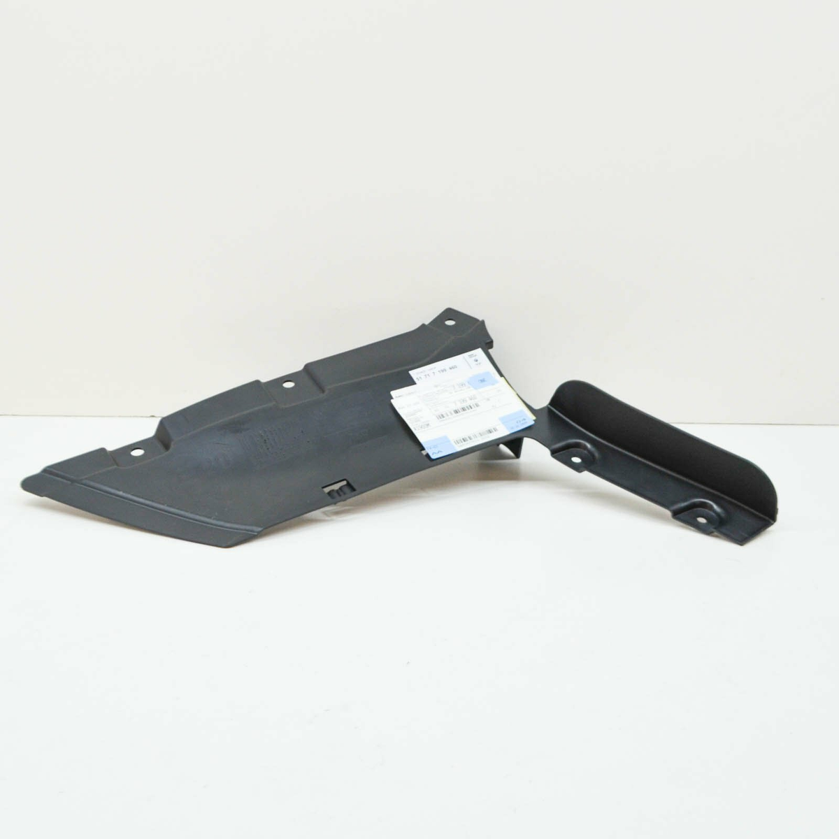 NEW BMW Z4 E89 FRONT WHEEL SPLASH GUARD RIGHT COVER LOWER