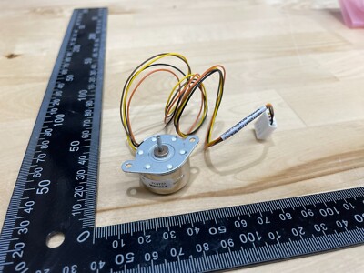 NMB Technologies / Minebea PM25L-024-UCU4 Stepper Motor 24V