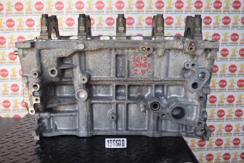 Toyota Camry 2010-2017 conjunto de bloque de cilindros de motor de 2,5 L 11410-39075 OEM Foto 4 de 4