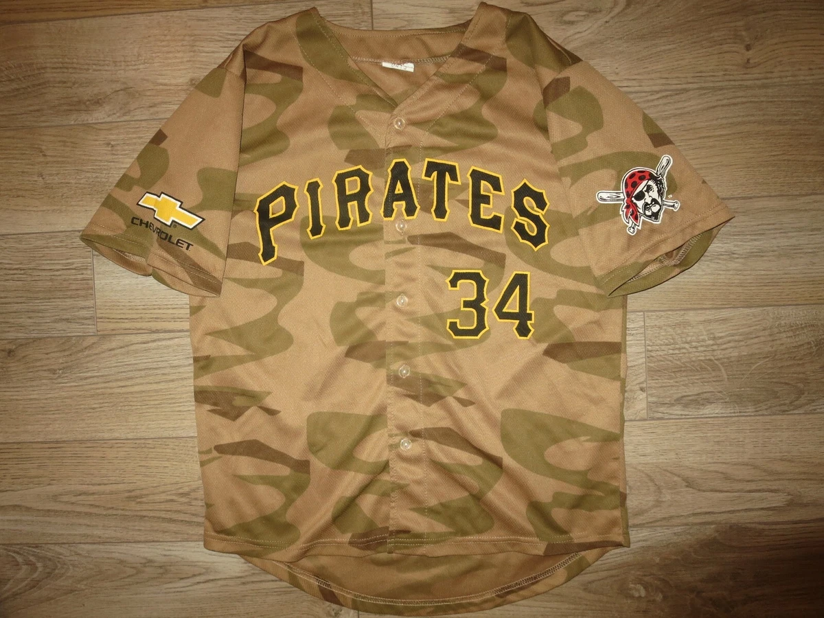 AJ Burnett Pittsburgh Pirates Camo Jersey Youth XL 18-20