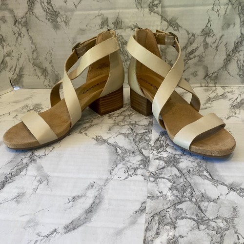 Lucky Brand Pydrina Sandshell Florence Strappy Heel Sandals Size 6 Excellent! - Picture 3 of 8