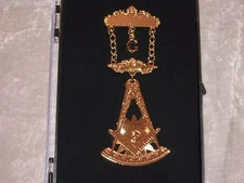 Masonic Past Master with Square Jewel Pin Fraternity Freemason Engravable NEW!