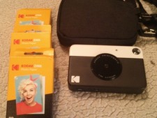 Kodak PRINTOMATIC Digital Instant Print Camera - Black (RODOMATICBK)