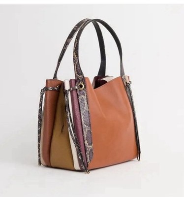 COACH ハーモニーホーボー Coach Harmony Hobo Shoulder Bag Colorblock Snake Print Accents Zip