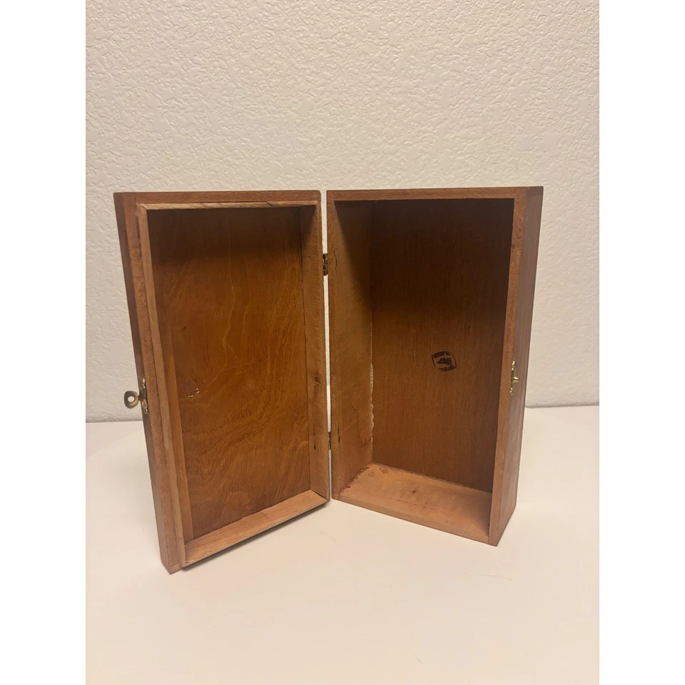 Vintage Cuervo 1800 Tequila Wooden Box Crate Keepsake Decorative Storage Gift - Image 4 of 4