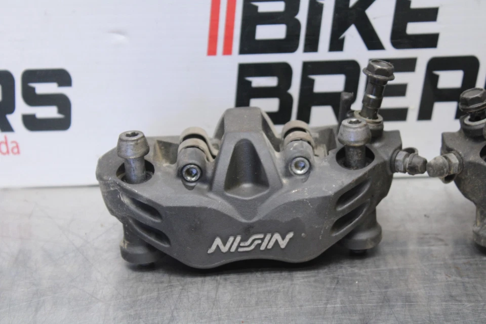 07-08 KAWASAKI NINJA ZX6R JUEGO PINZAS FRENO DELANTERO DERECHO IZQUIERDO PAR BB203 Foto 2 de 4