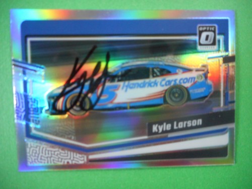 Kyle Larson signiert 2024 Donruss Racing #5 OPTIC Prizm Nascar Karte #85 mit Echtheitszertifikat