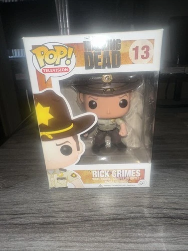 Funko Pop! The Walking Dead Rick Grimes #13 Vinyl Figure