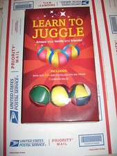 BRAND NEW Learn To Juggle Set by Sterling Innovation PLUS JUGGLING BALLS