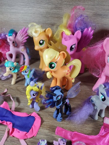 My Little Pony Random lot of 41 small/medium/Large sized and some accessories - Picture 6 of 9