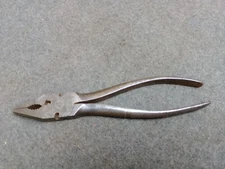 Vintage KRAEUTER USA No. 1841-8  Linesman Pliers