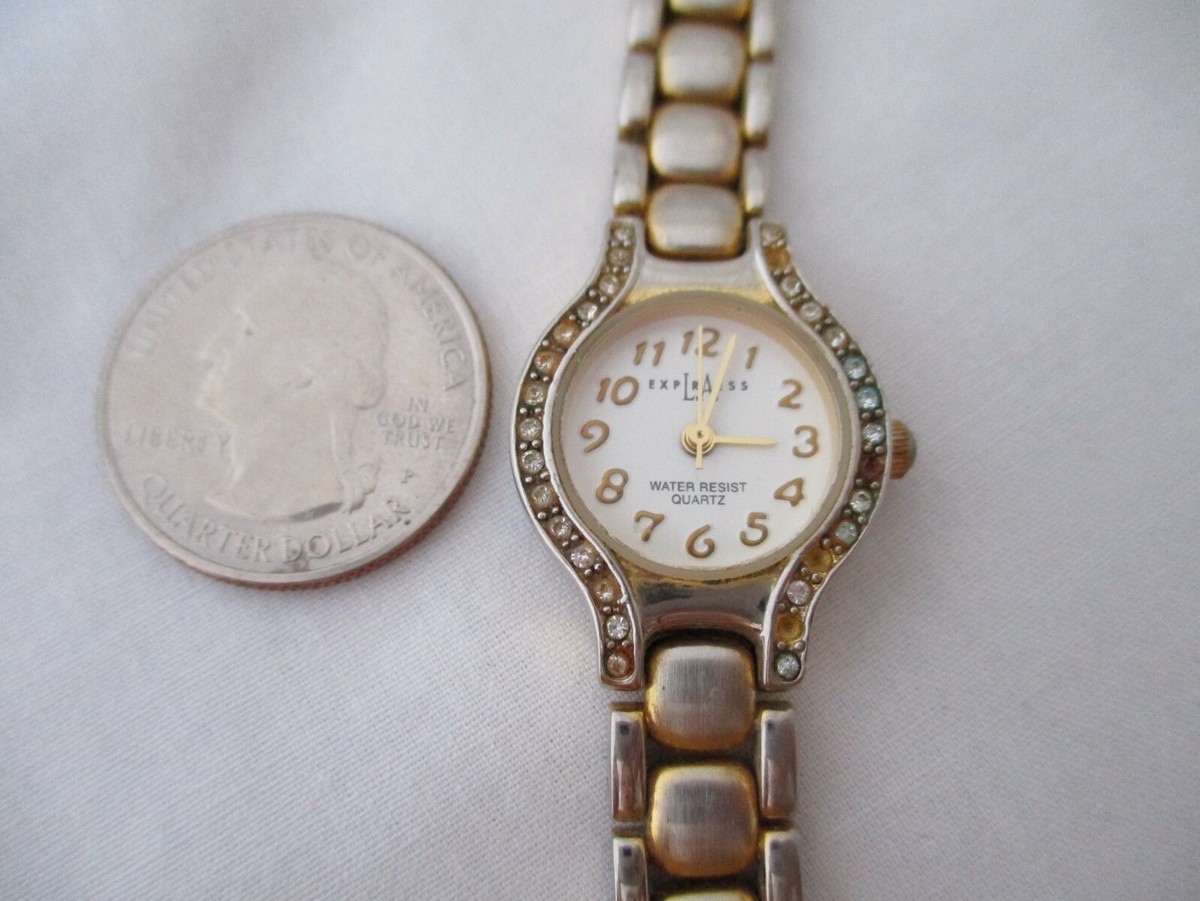 Express La Analog Watch Round Face Gold Tone Bracelet Band  display picture 3