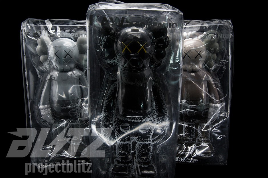 KAWS COMPANION OPEN & FLAYED EDITION VINYL FIGURINE SET OF 6