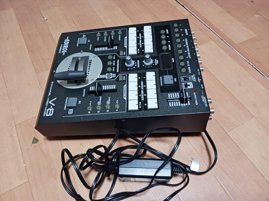 Roland Edirol V-8 8 Channel Video Mixer Japan F/S | eBay Roland Edirol V-8 8 Channel Video Mixer Japan F/S | eBay