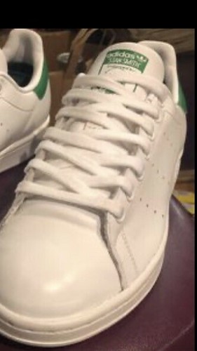 Stan Smith Adidas, Unisex , Mens Size 9 