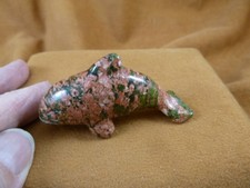 Y-WHA-KI-740 Pink green rhodonite KILLER WHALE ORCA gemstone figurine gem whales