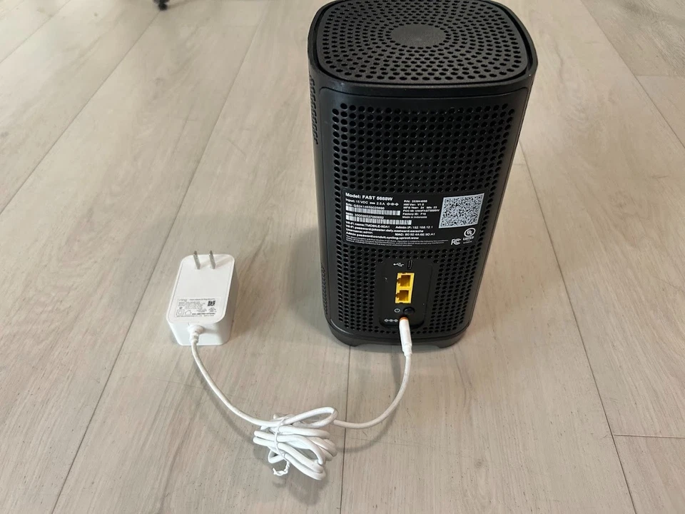 Протестированный интернет-шлюз TMobile Home Business Sagemcom Fast 5688 Вт 5G 4G LTE WiFi - Изображение 3 из 4