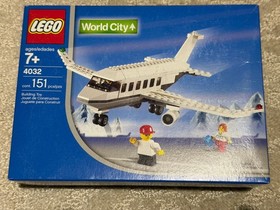 LEGO 4032 Town World City Airport Passenger Plane LEGO Air Version NEW Sealed