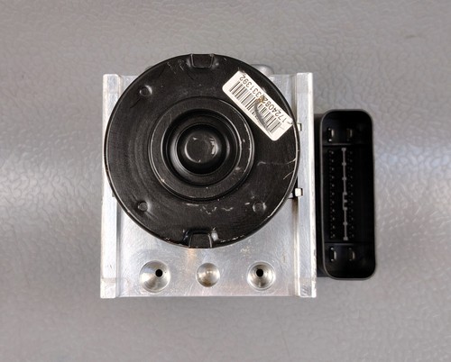 2010 2013 MAZDA 3 AXELA ABS ANTI BRAKE LOCK ACTUATOR MODULE 8V61 2M110 AE - Picture 12 of 14