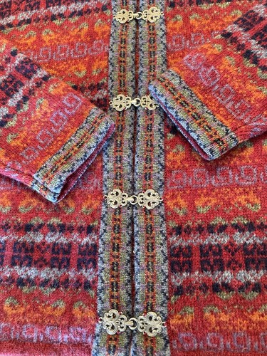 Vtg Carroll Reed Fair Isle 100% Wool Sweater M Multicolor Pewter Toggles Nordic - Picture 8 of 10
